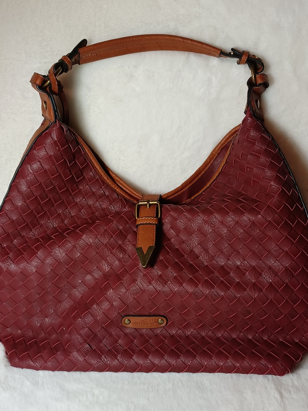 Simply Noelle Woven Burgundy Shoulder Bag with Tan Trim